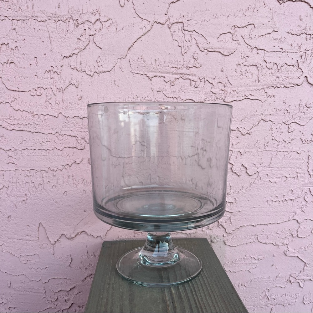 The Pampered Chef Clear Glass Trifle Bowl Retired Dessert Holiday